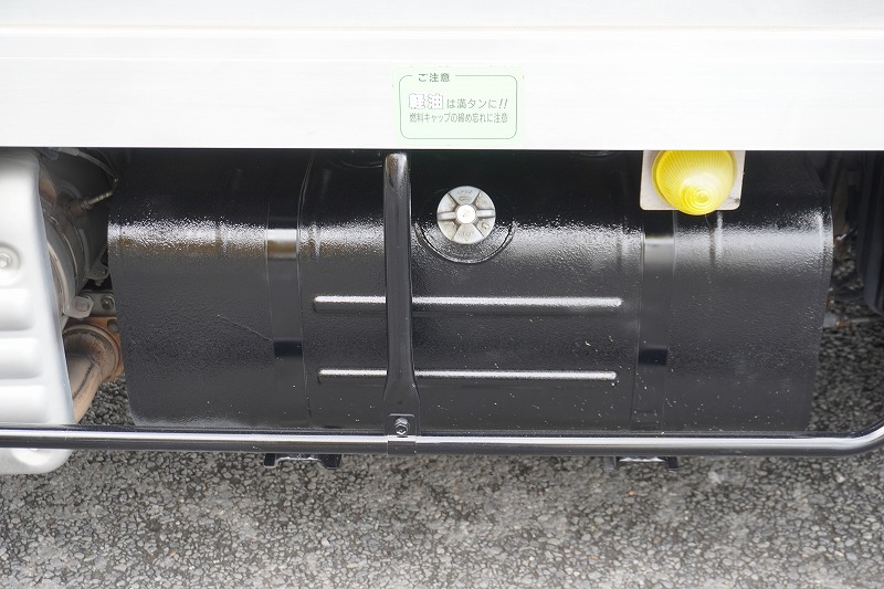 ダイナ　１０尺　アルミバン　積載２０００ｋｇ　サイドドア　ラッシング２段　床フック３対　９０度ストッパー　バックカメラ　ＥＴＣ　左電格ミラー　ＬＥＤヘッドライト　スマートキー　電動パーキングブレーキ　トヨタ車体製　ワンオーナー！ＡＴ車！23