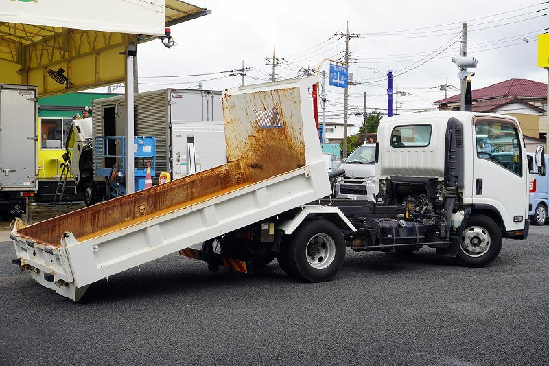 エルフ　「ワイド」　強化　ローダーダンプ　新明和製　一方開　積載３８００ｋｇ　スライド用ラジコン　ＥＴＣ　ダンプピン　ＡＴ車！