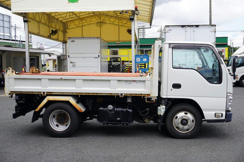 エルフ　強化　三転ダンプ　新明和製　積載２０００ｋｇ　三方開　手動コボレーン　リアダンプピン　鳥居アングル補強　左電格ミラー　坂道発進補助　ＥＴＣ　６速ＭＴ！3