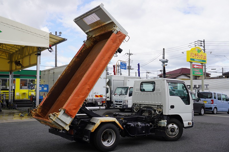 エルフ　強化　三転ダンプ　新明和製　積載２０００ｋｇ　三方開　手動コボレーン　リアダンプピン　鳥居アングル補強　左電格ミラー　坂道発進補助　ＥＴＣ　６速ＭＴ！24