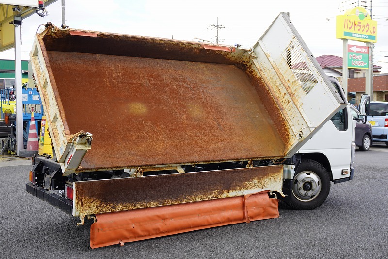 エルフ　強化　三転ダンプ　新明和製　積載２０００ｋｇ　三方開　手動コボレーン　リアダンプピン　鳥居アングル補強　左電格ミラー　坂道発進補助　ＥＴＣ　６速ＭＴ！30