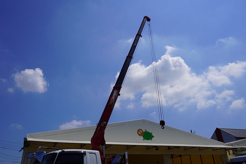 ファイター　増トン　「標準幅　ベッド付」　４段クレーン　セーフティローダー　ウインチ付き　積載６５００ｋｇ　古河ユニック製　２．９３ｔ吊　ラジコン　フックイン　差し違いアウトリガー　５．８ｍ長　リア油圧ゲート　荷台シマ板張り　スタンション穴　床フック　ＥＴＣ　メッキパーツ　６速ＭＴ！車検「Ｒ７年１０月まで！」27