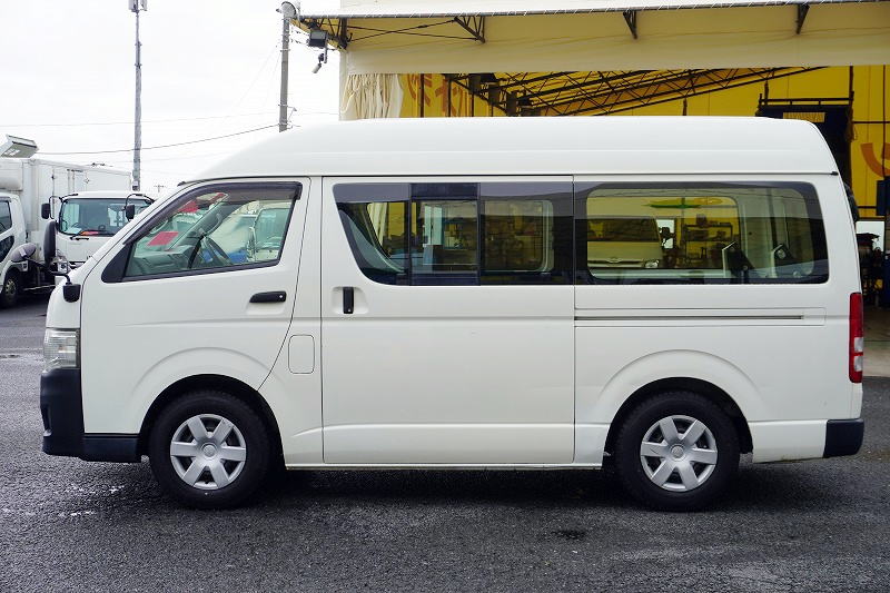 ハイエース　ロング　ＤＸ　４ドア　「ハイルーフ」　ガソリン車　３人乗り　トヨタ車体製パワーゲート　荷台板張り　ＥＴＣ　小窓　ワンオーナー！ＡＴ車！1