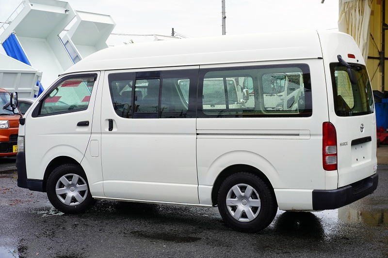 ハイエース　ロング　ＤＸ　４ドア　「ハイルーフ」　ガソリン車　３人乗り　トヨタ車体製パワーゲート　荷台板張り　ＥＴＣ　小窓　ワンオーナー！ＡＴ車！7
