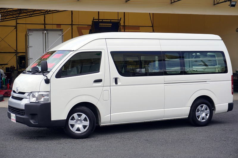 ハイエース　ワイド　スーパーロング　ＤＸ　４ドア　「ハイルーフ」　ガソリン車　３～６人乗り　和光工業製パワーゲート　荷台板張り　ラッシング１段　荷室加工有り　小窓　社外ナビ　バックカメラ　ＥＴＣ　低走行！ＡＴ車！7