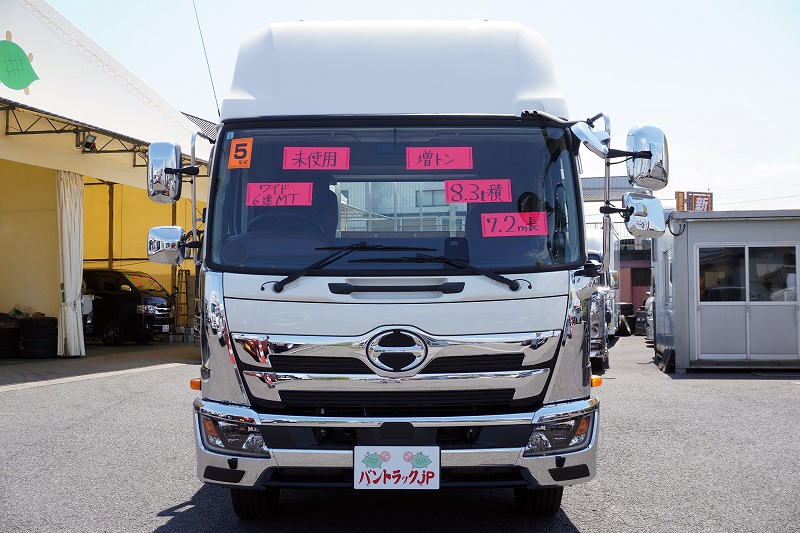 （未使用）　レンジャー　増トン　「ワイド　ハイルーフ　ベッド付き」　平ボディー　アルミブロック　リアエアサス　積載８３００ｋｇ　７．２ｍ長　五方開　坂道発進補助　ＬＥＤヘッドライト　フォグランプ　オートエアコン　ＥＴＣ２．０　衝突軽減ブレーキ　車線逸脱警報　６速ＭＴ！　車検「Ｒ８年３月まで！」0