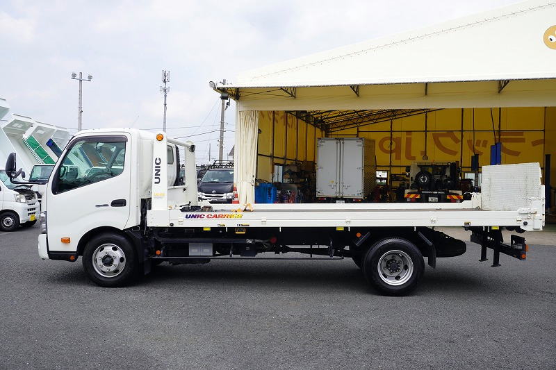 デュトロ　「ワイド超ロング」　セーフティーローダー　一般用　古河ユニック製　積載３７５０ｋｇ　ウインチ　ラジコン　油圧リアゲート　三方開　床フック　バックカメラ　左電格ミラー　坂道発進補助　フォグランプ　ワンオーナー！６速ＭＴ！低走行！1