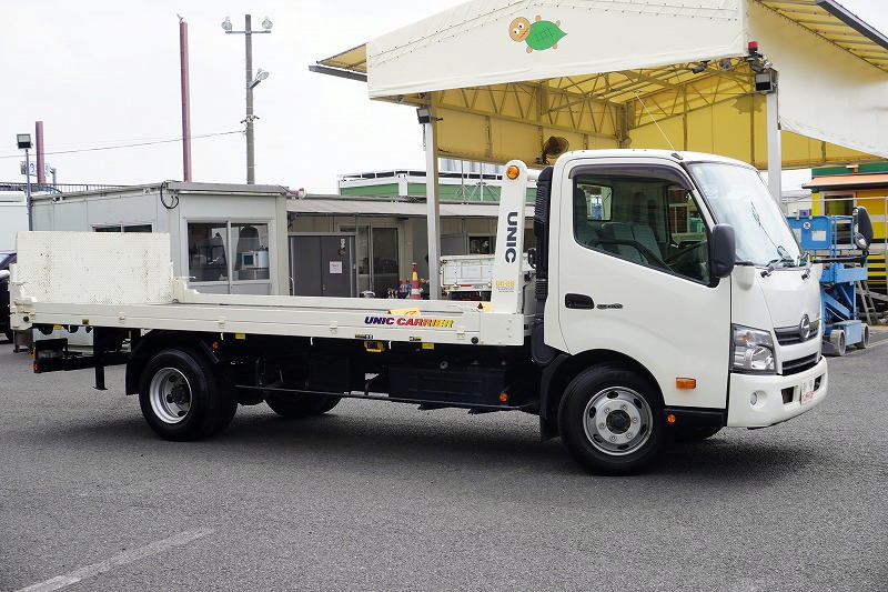 デュトロ　「ワイド超ロング」　セーフティーローダー　一般用　古河ユニック製　積載３７５０ｋｇ　ウインチ　ラジコン　油圧リアゲート　三方開　床フック　バックカメラ　左電格ミラー　坂道発進補助　フォグランプ　ワンオーナー！６速ＭＴ！低走行！4