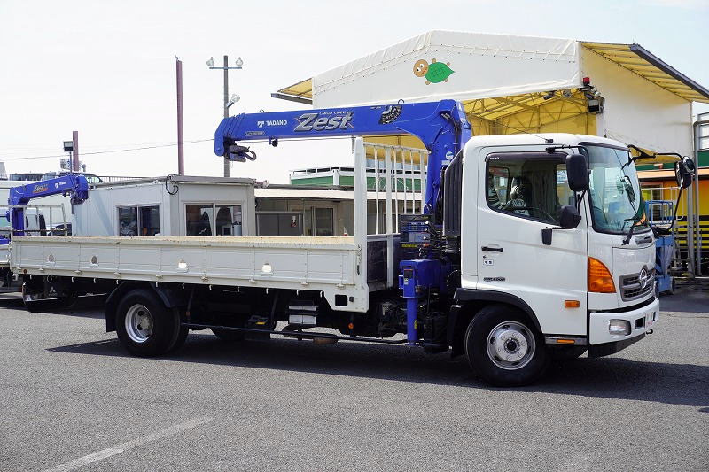 レンジャー　４トン　「標準幅　ベッドレス」　４段クレーン　積載２６５０ｋｇ　タダノ製　５．４ｍ長　ラジコン　フックイン　２．９３ｔ吊　ロープ穴４対　床フック４対　ＥＴＣ　ＡＴ車！4