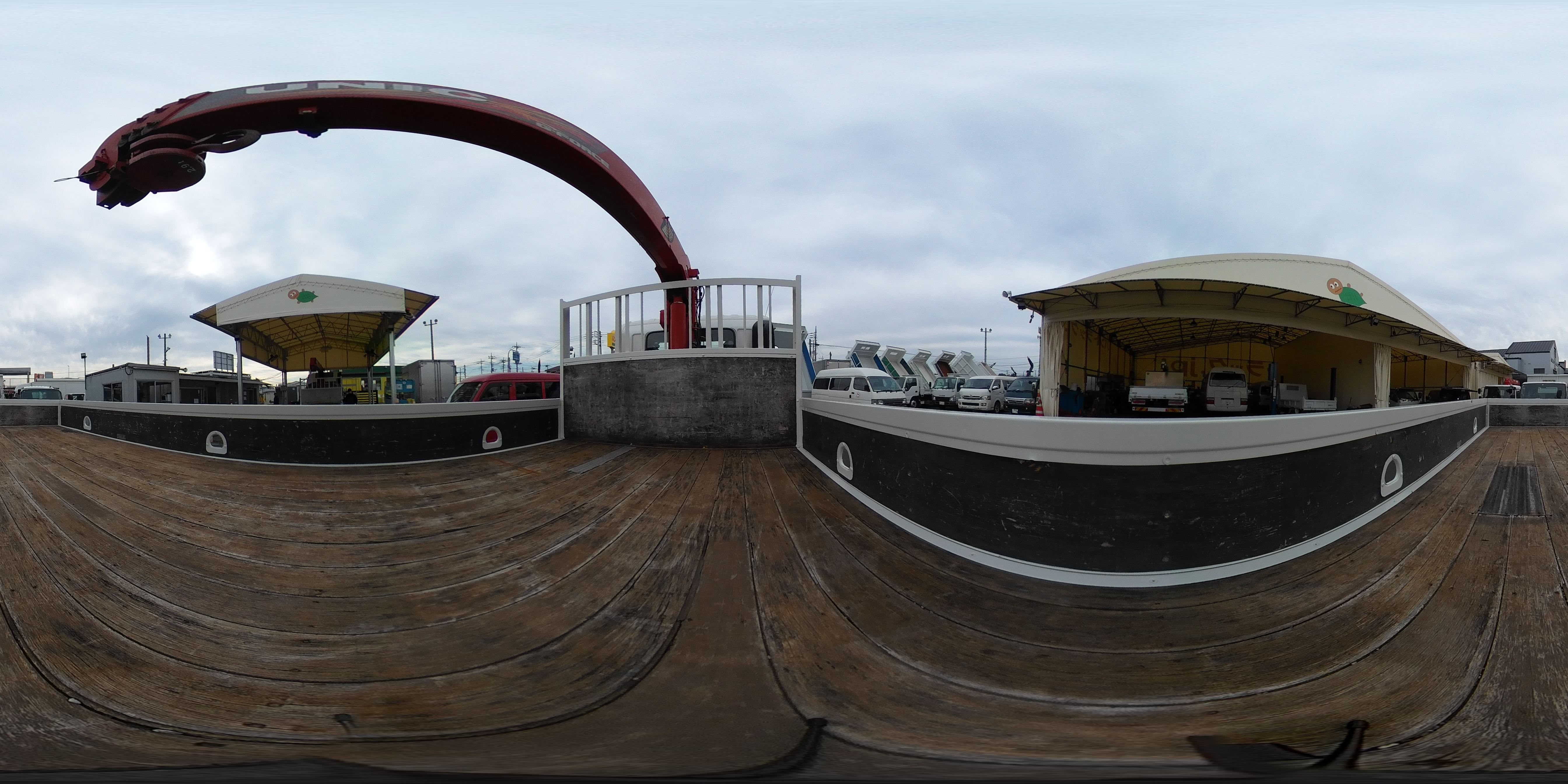 レンジャー　４トン　「標準幅　ベッドレス」　４段クレーン　積載２５００ｋｇ　古河ユニック製　５．４ｍ長　ラジコン　フックイン　２．９３ｔ吊　セイコーラック　ロープ穴３対　坂道発進補助　メッキホイールライナー　ＥＴＣ　衝突軽減ブレーキ　車線逸脱警報　６速ＭＴ！2