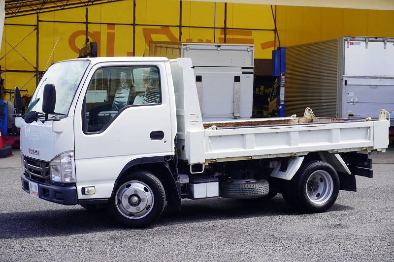 エルフ　強化ダンプ　新明和製　積載２０００ｋｇ　三方開　手動コボレーン　鳥居アングル補強　ダンプピン　ＥＴＣ　坂道発進補助　フルフラットロー　５速ＭＴ！