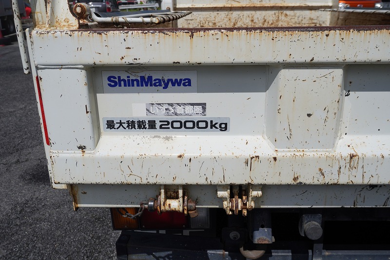 エルフ　強化ダンプ　新明和製　積載２０００ｋｇ　三方開　手動コボレーン　鳥居アングル補強　ダンプピン　ＥＴＣ　坂道発進補助　フルフラットロー　５速ＭＴ！18