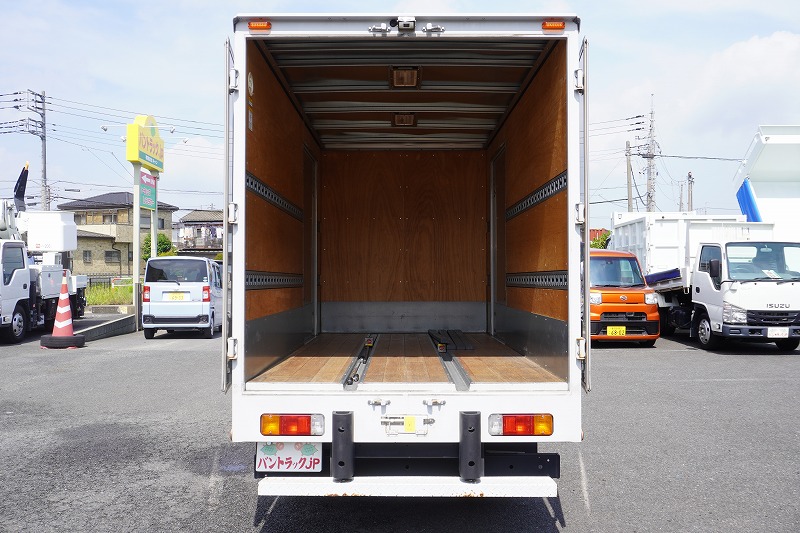 デュトロ　１０尺　アルミバン　積載２９５０ｋｇ　両側サイドドア　ラッシング２段　ジョルダー２列　バックカメラ　社外ナビ　ＥＴＣ　左電格ミラー　フォグランプ　トランテックス製　ＡＴ車！　車検「Ｒ７年１０月まで！」19