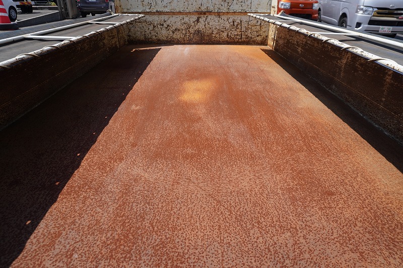 キャンター　強化ダンプ　新明和製　積載２０００ｋｇ　三方開　手動コボレーン　鳥居アングル補強　ダンプピン　ＥＴＣ　坂道発進補助　車線逸脱警報　フルフラットロー　ＡＴ車！16