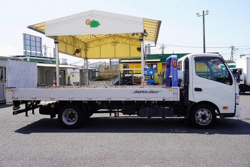 デュトロ　「ワイド超ロング」　セーフティーローダー　一般用　タダノ製　積載３５００ｋｇ　ウインチ　ラジコン　床フック１０対　三方開　フォグランプ　スマートキー　電動パーキングブレーキ　左電格ミラー　ＥＴＣ　ＡＴ車！3