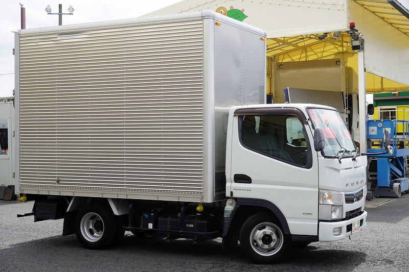 キャンター　１０尺　アルミバン　積載１５００ｋｇ　高箱　内高２．３ｍ　ラッシング２段　バックカメラ　ＥＴＣ　フォグランプ　パブコ製　ワンオーナー！ＡＴ車！4