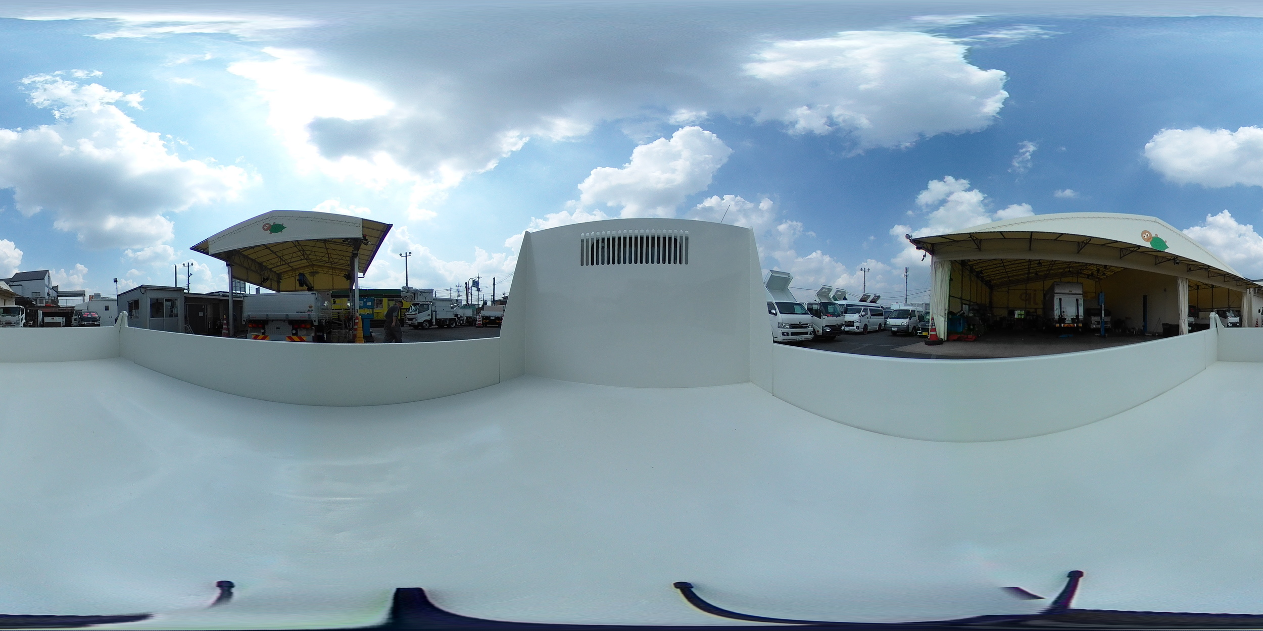 デュトロ　強化ダンプ　極東製　積載２０００ｋｇ　三方開　左電格ミラー　フォグランプ　フルフラットロー　５速ＭＴ！1