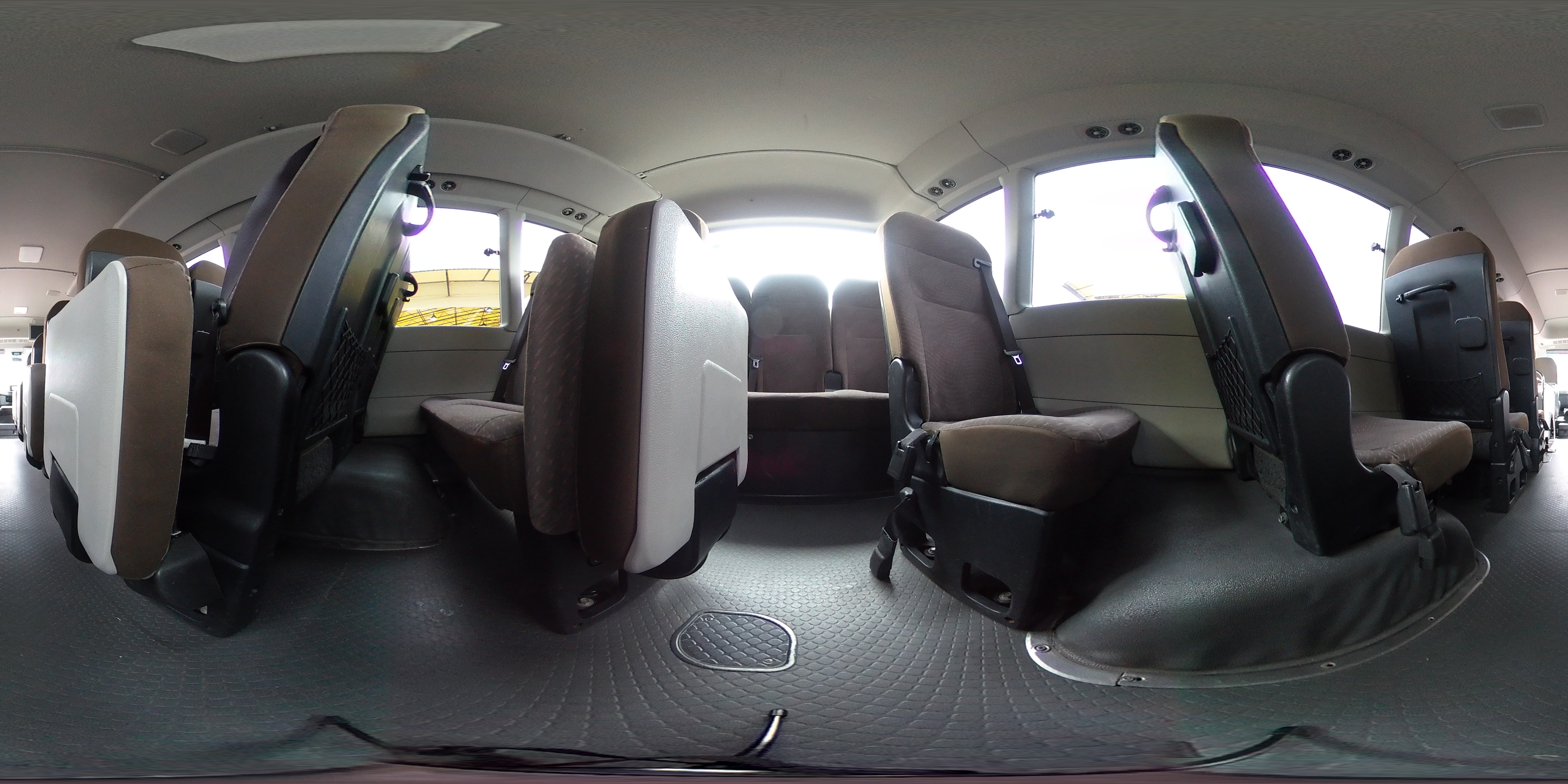 日野 リエッセⅡ 「ロング」 GX マイクロバス 28人乗り 自動ドア リーフサス モケットシート リクライニング 社外ナビ フルセグTV ETC2.0 バックカメラ オートエアコン ルームラック 冷蔵庫 後席モニター マイク フォグランプ 左電格ミラー AT車! 車検「R8年7月まで!」2