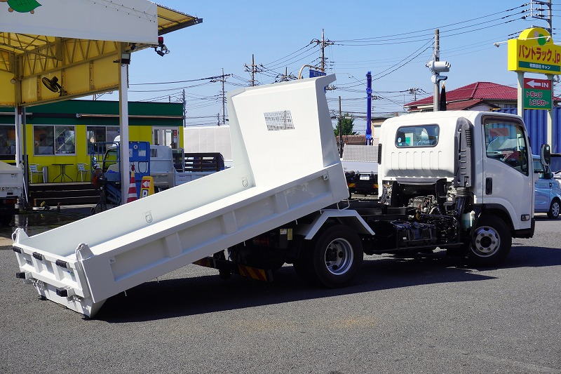 エルフ　「ワイド」　強化　ローダーダンプ　新明和製　一方開　積載３８００ｋｇ　スライド用ラジコン　ＥＴＣ　ダンプピン　ＡＴ車！フロント画像