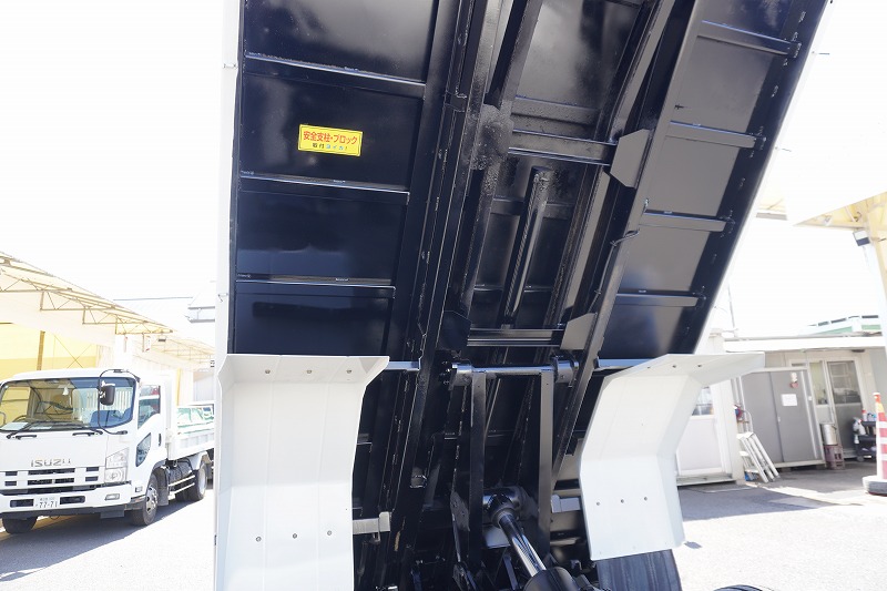 エルフ　「ワイド」　強化　ローダーダンプ　新明和製　一方開　積載３８００ｋｇ　スライド用ラジコン　ＥＴＣ　ダンプピン　ＡＴ車！27