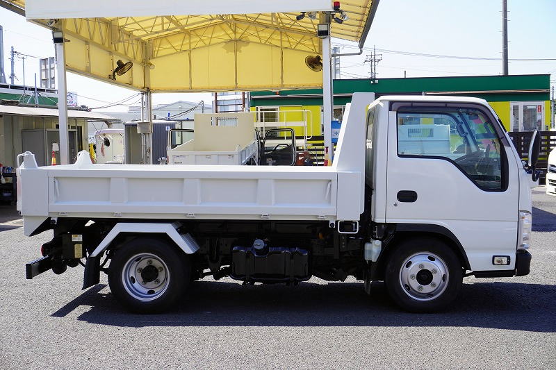 エルフ　「標準幅」　強化　ローダーダンプ　新明和製　三方開　積載３０００ｋｇ　スライド用ラジコン　ダンプピン　ＥＴＣ　坂道発進補助　キーレス　６速ＭＴ！3