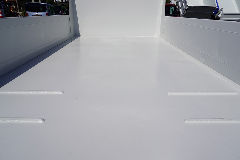 エルフ　「標準幅」　強化　ローダーダンプ　新明和製　三方開　積載３０００ｋｇ　スライド用ラジコン　ダンプピン　ＥＴＣ　坂道発進補助　キーレス　６速ＭＴ！19