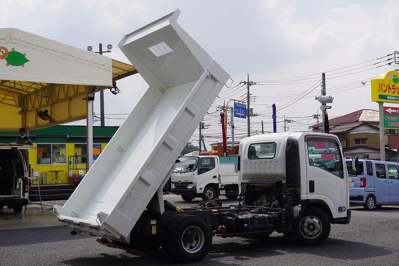 エルフ　「ワイド」　強化　ローダーダンプ　新明和製　一方開　積載３７５０ｋｇ　スライド用ラジコン　ＥＴＣ　ダンプピン　壁面フック３対　ＡＴ車！25