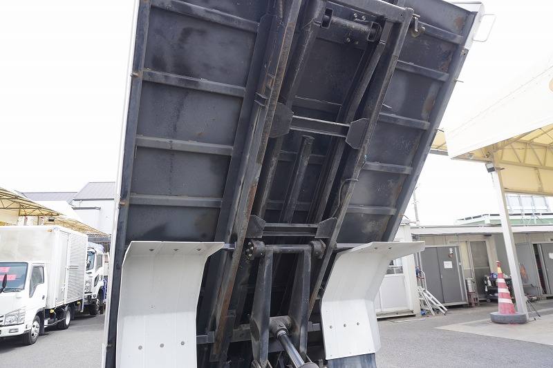 エルフ　「ワイド」　強化　ローダーダンプ　新明和製　一方開　積載３７５０ｋｇ　スライド用ラジコン　ＥＴＣ　ダンプピン　壁面フック３対　ＡＴ車！27