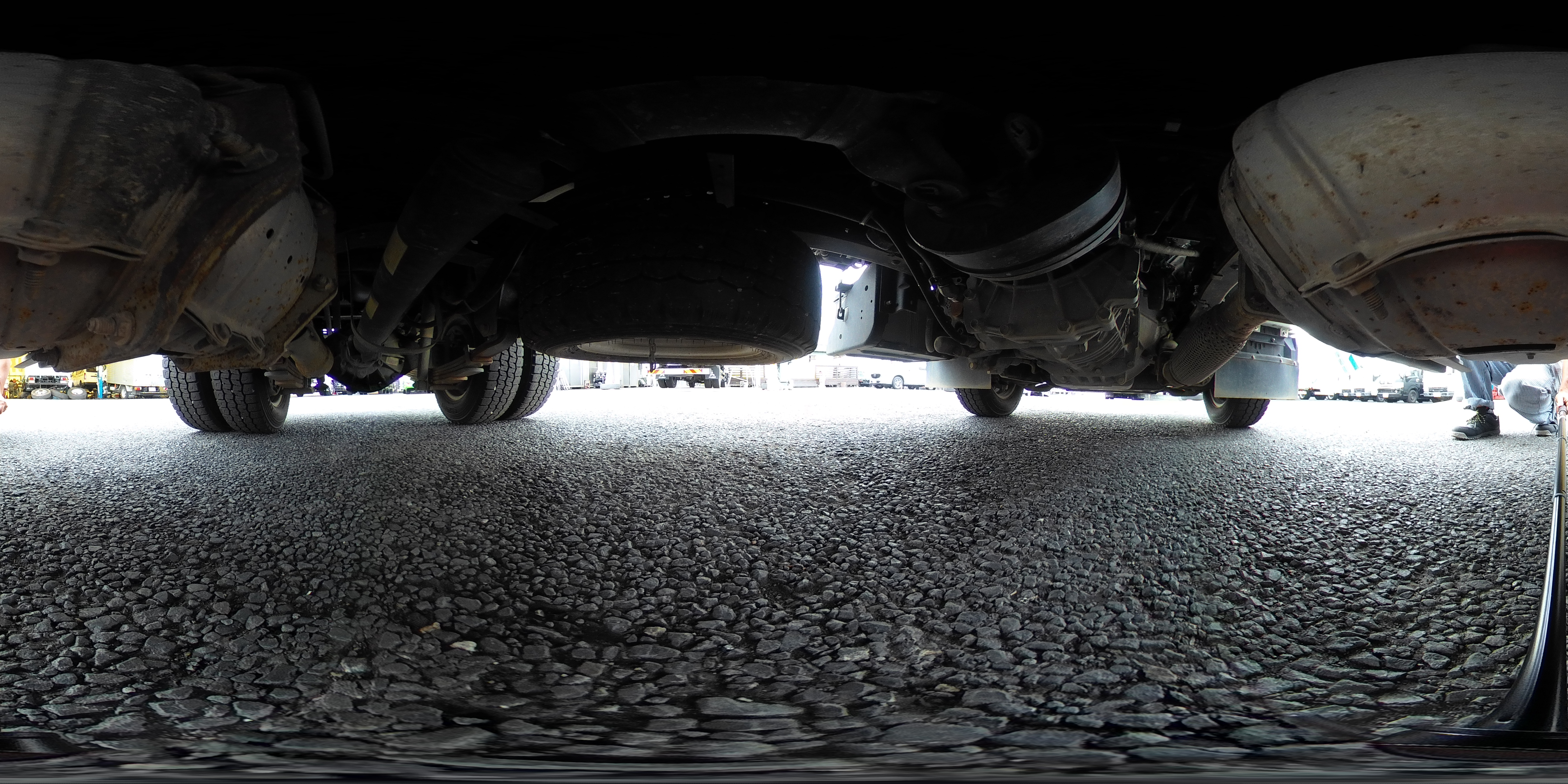 エルフ　強化ダンプ　新明和製　積載２０００ｋｇ　三方開　手動コボレーン　鳥居アングル補強　ダンプピン　ＥＴＣ　坂道発進補助　フルフラットロー　５速ＭＴ！0