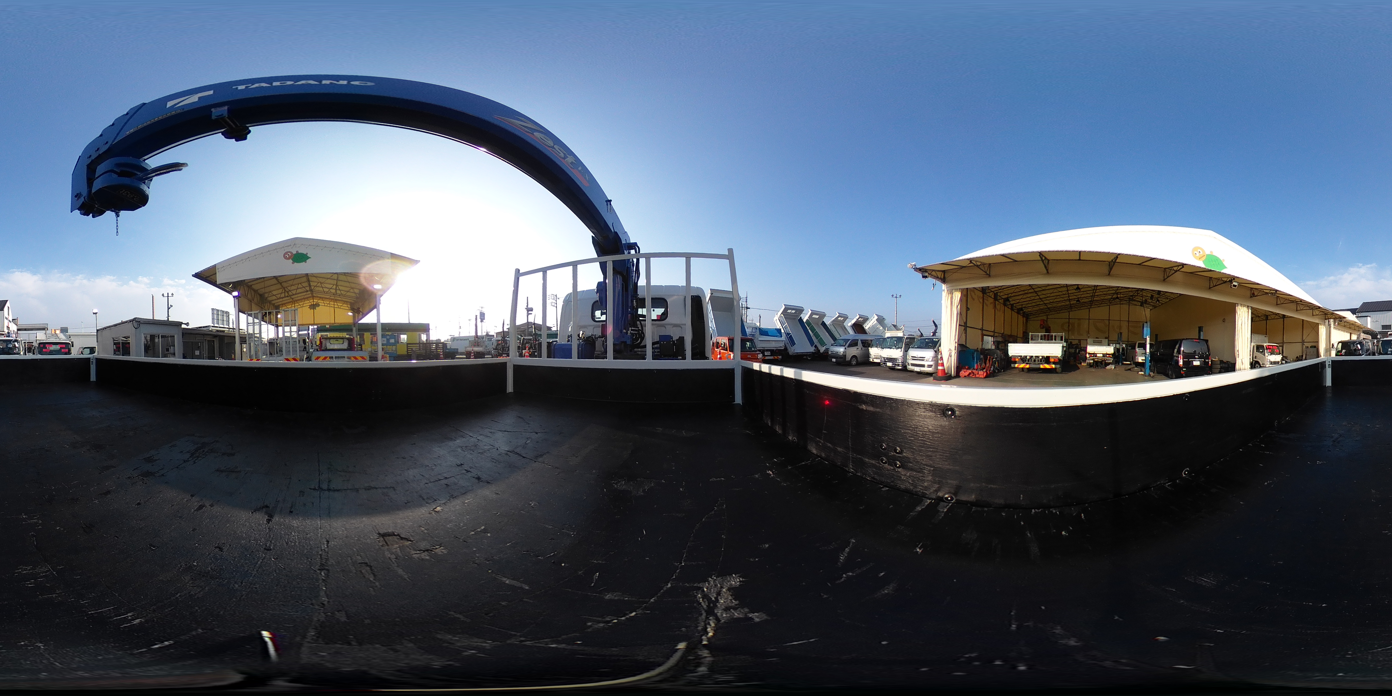 キャンター　「ワイド超ロング」　４段クレーン　積載３３５０ｋｇ　タダノ製　ラジコン　フックイン　２．９３ｔ吊　セイコーラック　フォグランプ　ＥＴＣ　キーレス　左電格ミラー　衝突軽減ブレーキ　車線逸脱警報　ワンオーナー！５速ＭＴ！　車検「Ｒ８年１月まで！」2