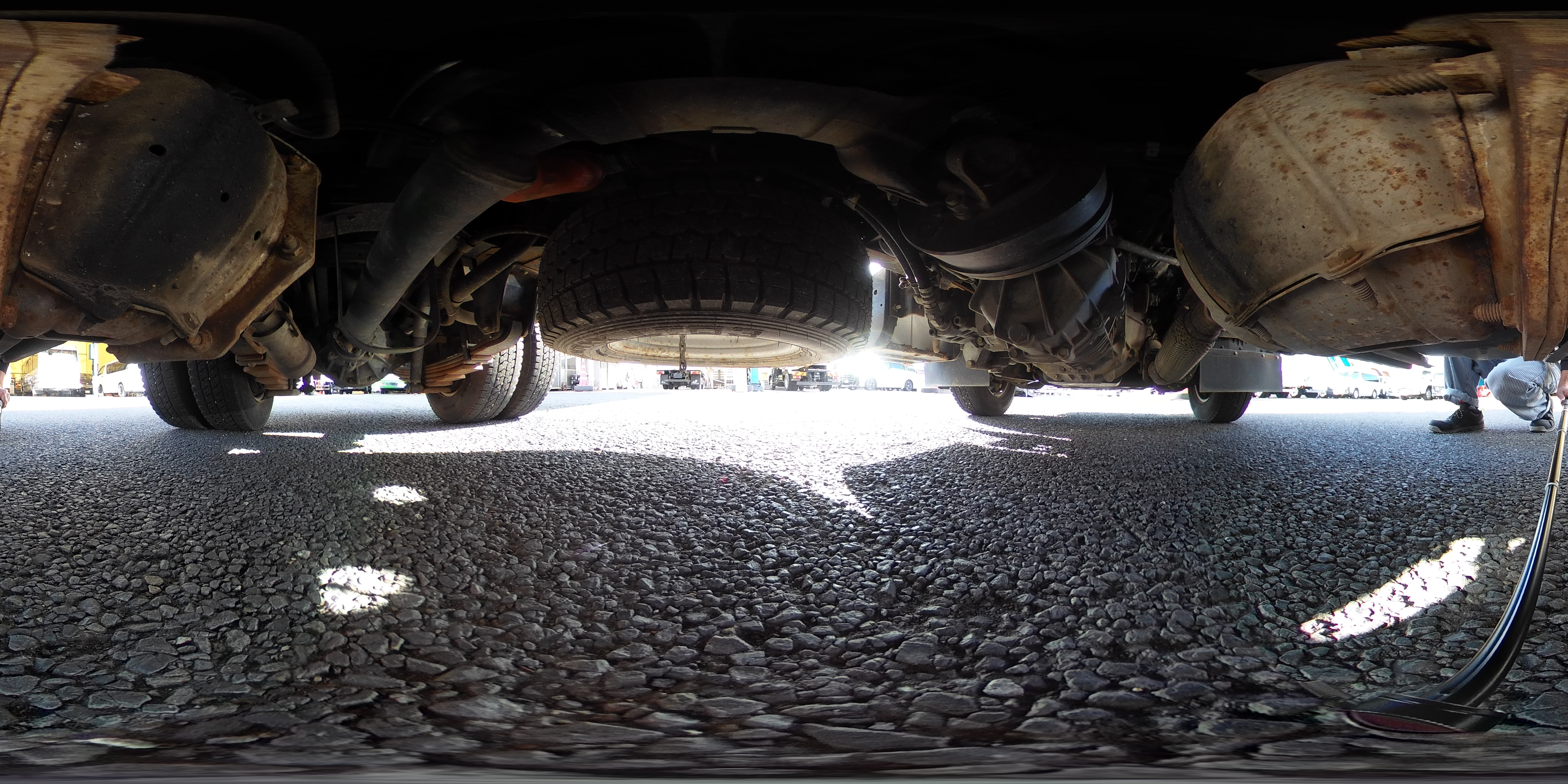 エルフ　「標準幅」　強化　ローダーダンプ　新明和製　三方開　積載３０００ｋｇ　手動コボレーン　スライド用ラジコン　ダンプピン　壁面フック１対　ＥＴＣ　坂道発進補助　キーレス　６速ＭＴ！0