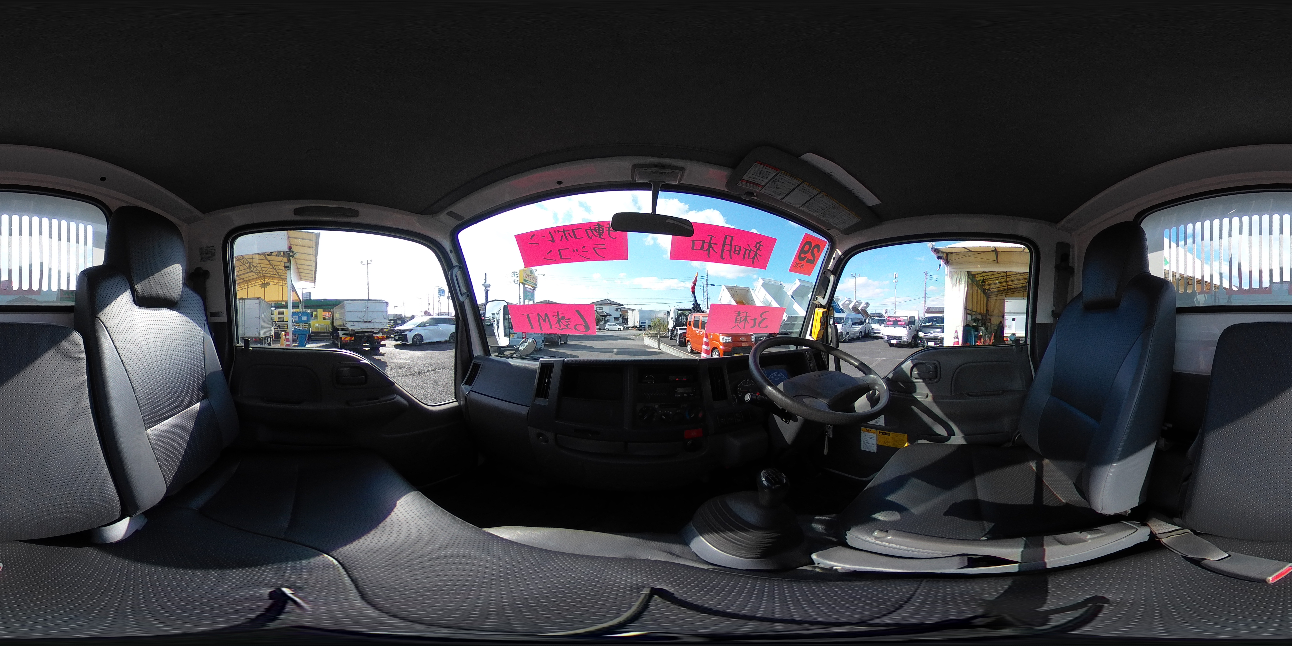 エルフ　「標準幅」　強化　ローダーダンプ　新明和製　三方開　積載３０００ｋｇ　手動コボレーン　スライド用ラジコン　ダンプピン　壁面フック１対　ＥＴＣ　坂道発進補助　キーレス　６速ＭＴ！1