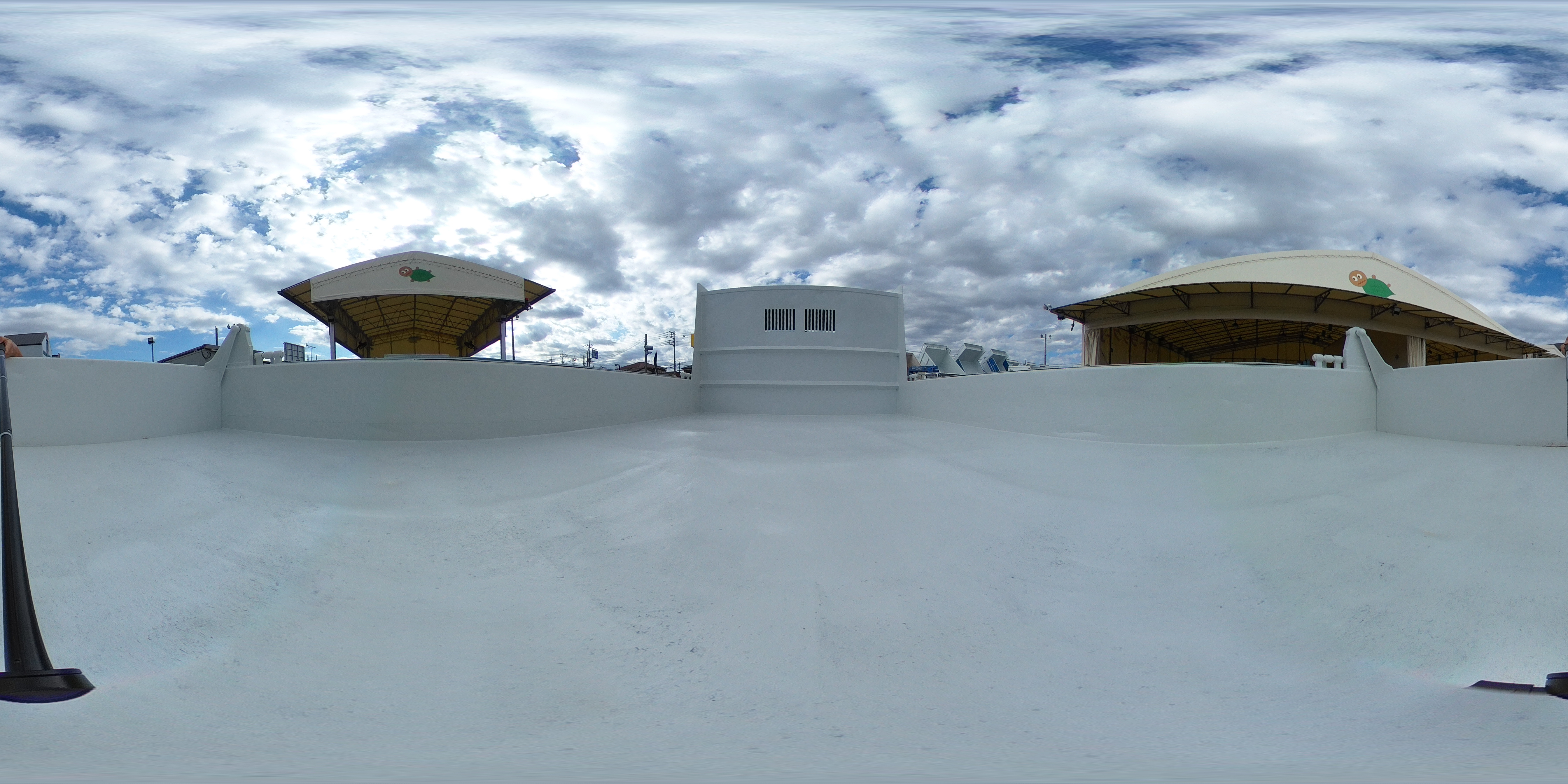 フォワード　４トン　「ベッドレス」　強化ダンプ　一方開　新明和製　積載３６５０ｋｇ　電動コボレーン　鳥居アングル補強　ダンプピン　社外リアバンパー　ＥＴＣ　６速ＭＴ！2