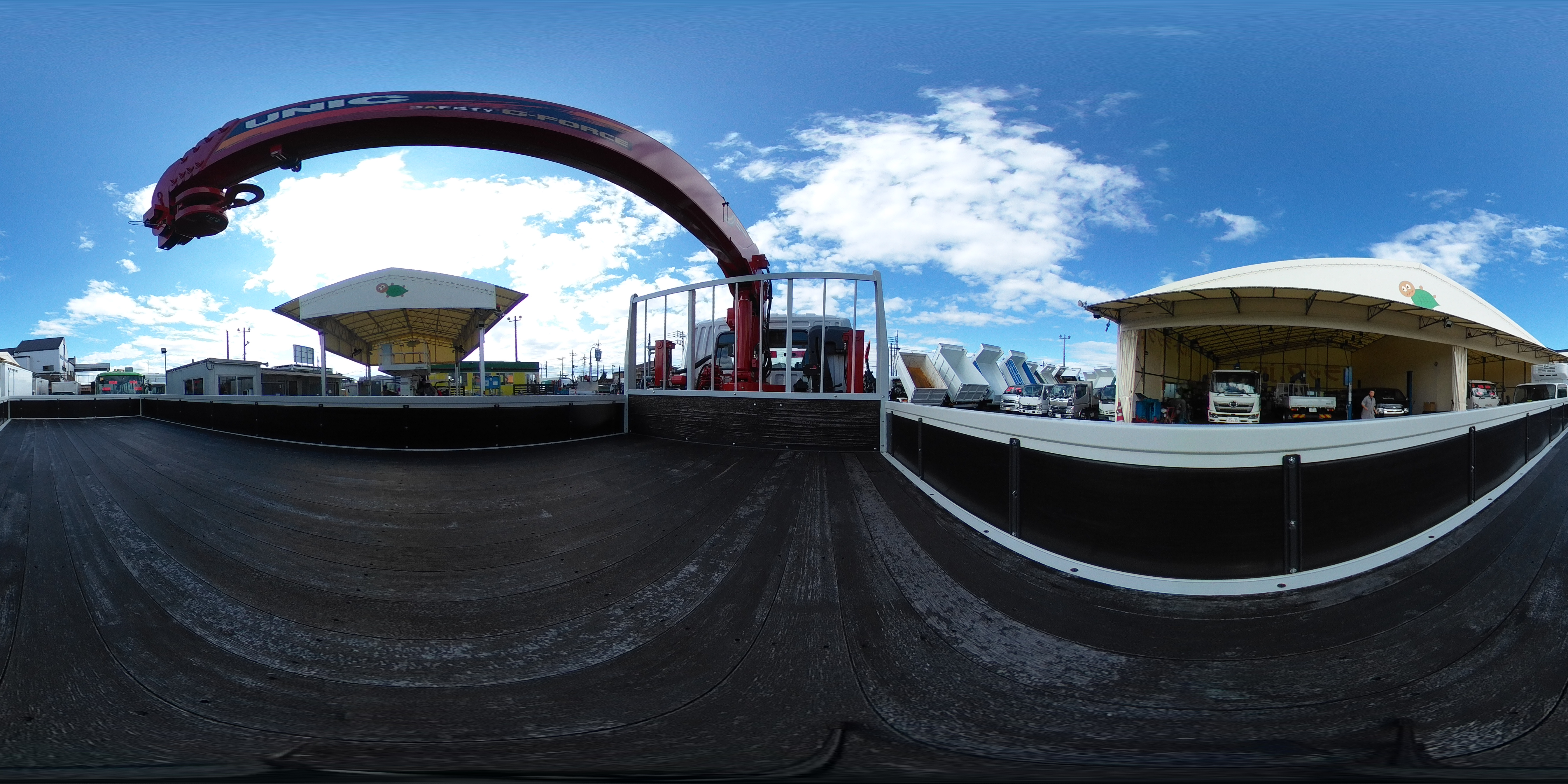 （未使用）　ファイター　増トン　「ワイド　ベッド付き」　５段セルフクレーン　積載７２００ｋｇ　古河ユニック製　ハイジャッキ　アユミ板掛け　６ｍ長　フックイン　ラジコン　２．９３ｔ吊　ＥＴＣ２．０　坂道発進補助　メッキパーツ　衝突軽減ブレーキ　車線逸脱警報　回送仕様！６速ＭＴ！　車検「Ｒ８年８月まで！」2