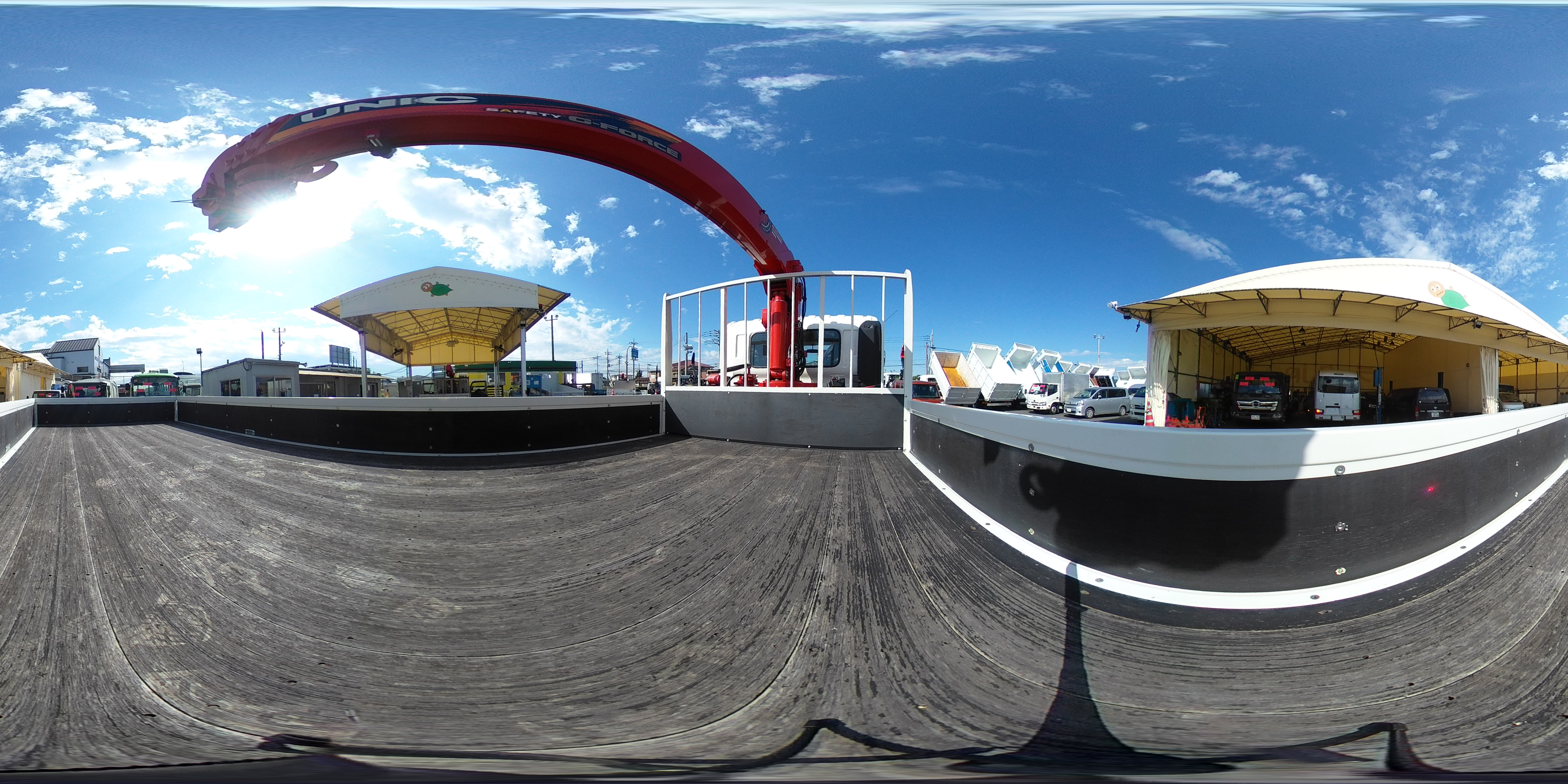 （未使用）　レンジャー　増トン　「標準幅　ベッド付」　４段クレーン　積載７７００ｋｇ　古河ユニック製　５．５ｍ長　ラジコン　フックイン　２．９３ｔ吊　差違いアウトリガー　角足　セイコーラック　坂道発進補助　オートエアコン　衝突軽減ブレーキ　車線逸脱警報　６速ＭＴ！　車検「Ｒ８年９月まで！」2