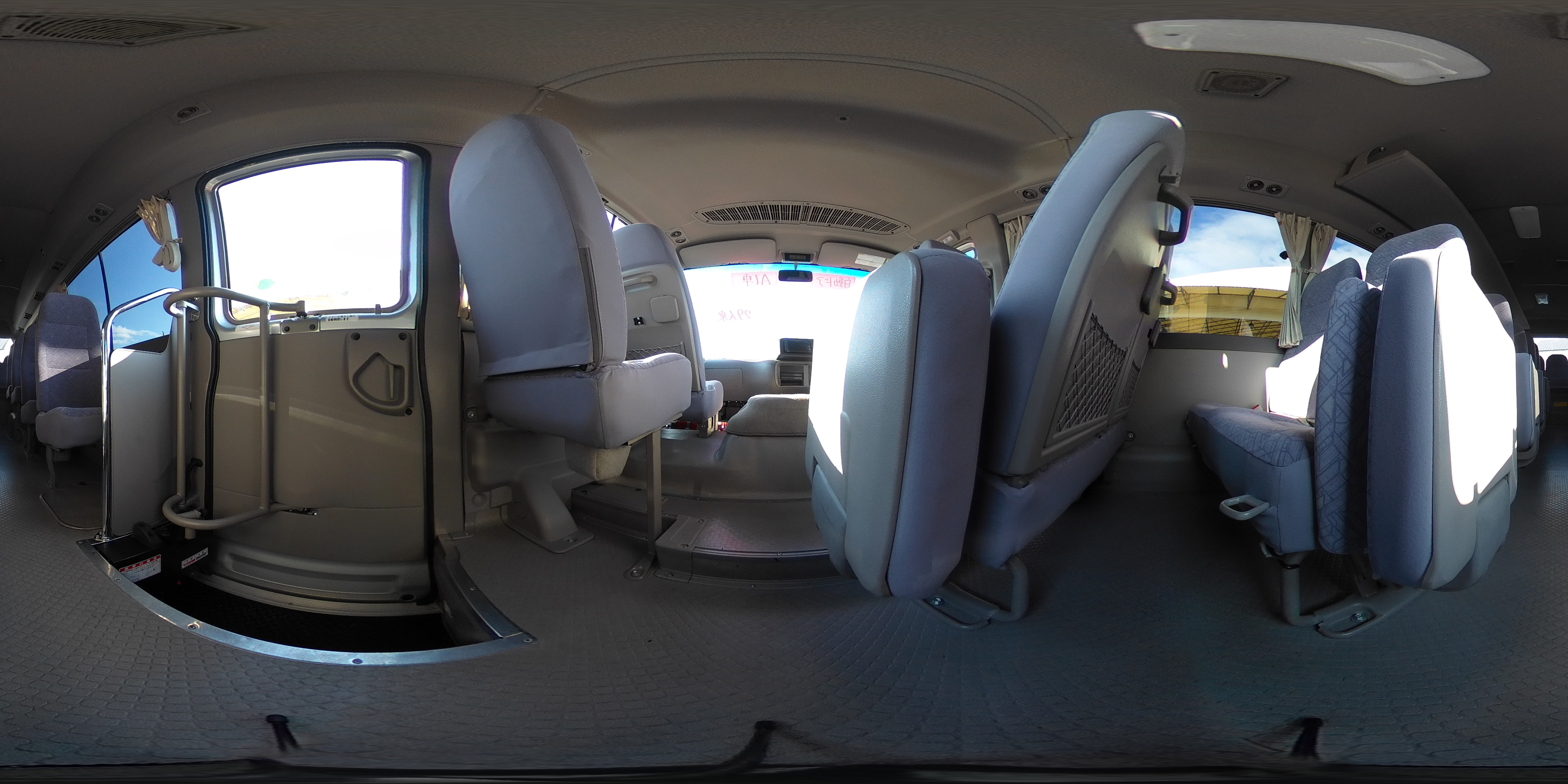 日野　リエッセⅡ　「ロング」　ＧＸ　マイクロバス　２９人乗り　自動ドア　モケットシート　リクライニング機能　ルームラック　純正ナビ　バックカメラ　ＥＴＣ　左電格ミラー　フォグランプ　ＡＴ車！0