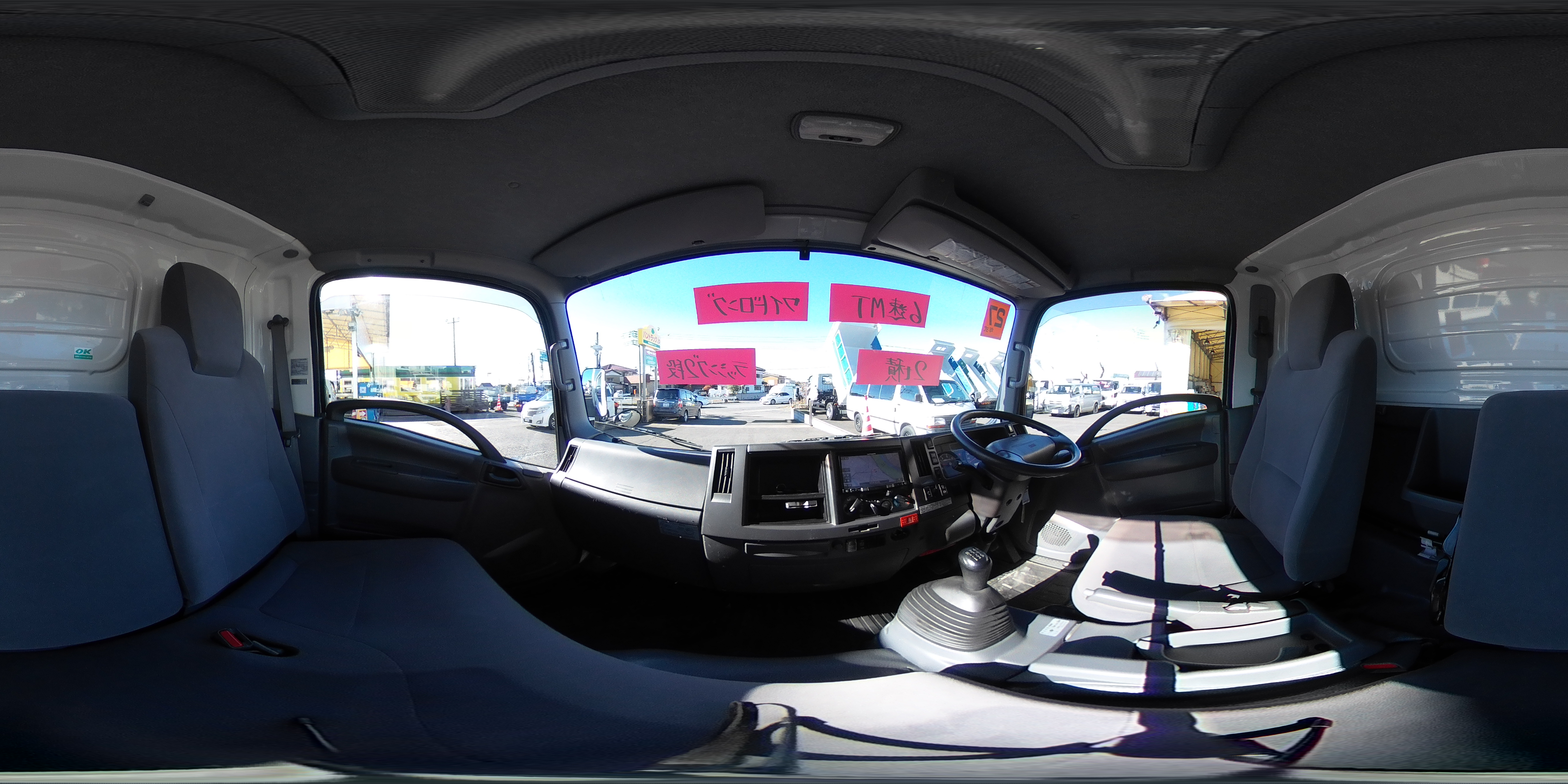 エルフ　「ワイドロング」　アルミバン　積載２０００ｋｇ　サイドドア　ラッシング２段　バックカメラ　社外ナビ　フルセグＴＶ　ＥＴＣ　キーレス　坂道発進補助　左電格ミラー　フォグランプ　日本フルハーフ製　６速ＭＴ！0