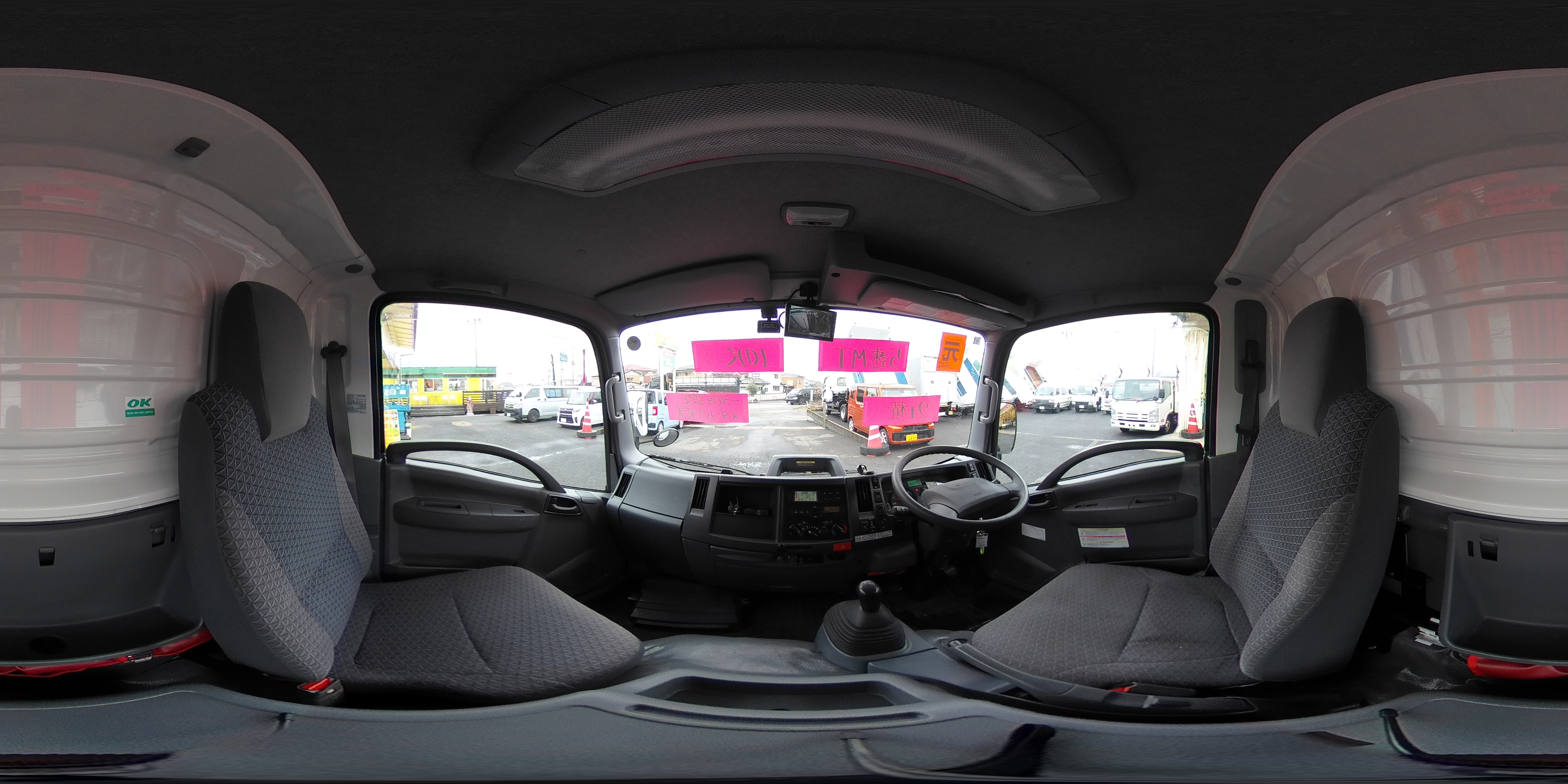 エルフ　１０尺　冷蔵冷凍車　積載２０００ｋｇ　東プレ製　サイドドア　－３０度設定　スタンバイ装置　エアリブ　荷台スノコ付き　間仕切り扉　送風機　９０度ストッパー　左電格ミラー　坂道発進補助　バックカメラ　ＥＴＣ２．０　フォグランプ　衝突軽減ブレーキ　車線逸脱警報　５速ＭＴ！0