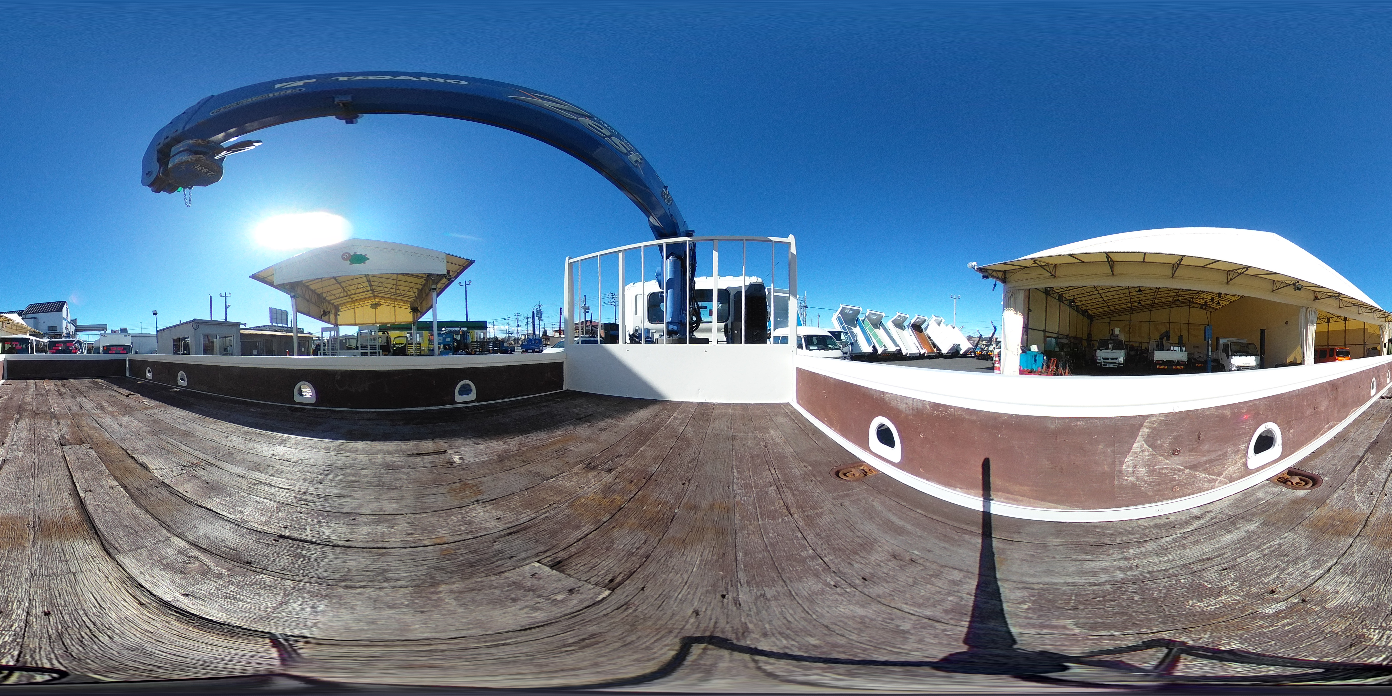 レンジャー　４トン　「標準幅　ベッドレス」　４段クレーン　積載２６５０ｋｇ　タダノ製　５．４ｍ長　ラジコン　フックイン　２．９３ｔ吊　ロープ穴４対　床フック４対　鳥居下部鉄板張り　ＥＴＣ　ＡＴ車！2