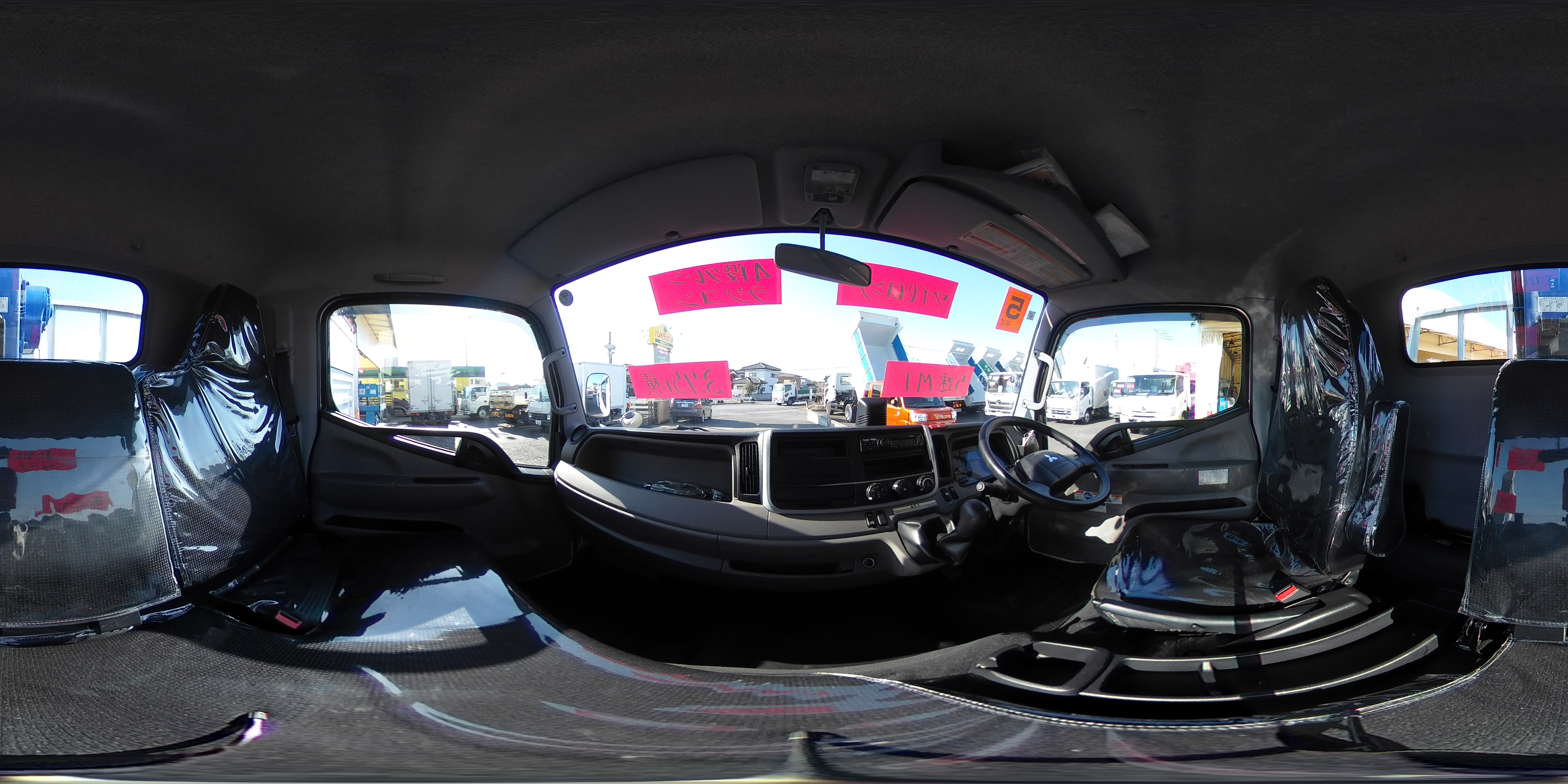 キャンター　「ワイドロング」　４段クレーン　積載３７５０ｋｇ　タダノ製　ラジコン　フックイン　２．６３ｔ吊　セイコーラック　荷台鉄板張り　ロープ穴４対　ＬＥＤヘッドライト＆フォグランプ　左電格ミラー　ＥＴＣ　衝突軽減ブレーキ　車線逸脱警報　高年式！低走行！５速ＭＴ！　車検「Ｒ８年６月まで！」1