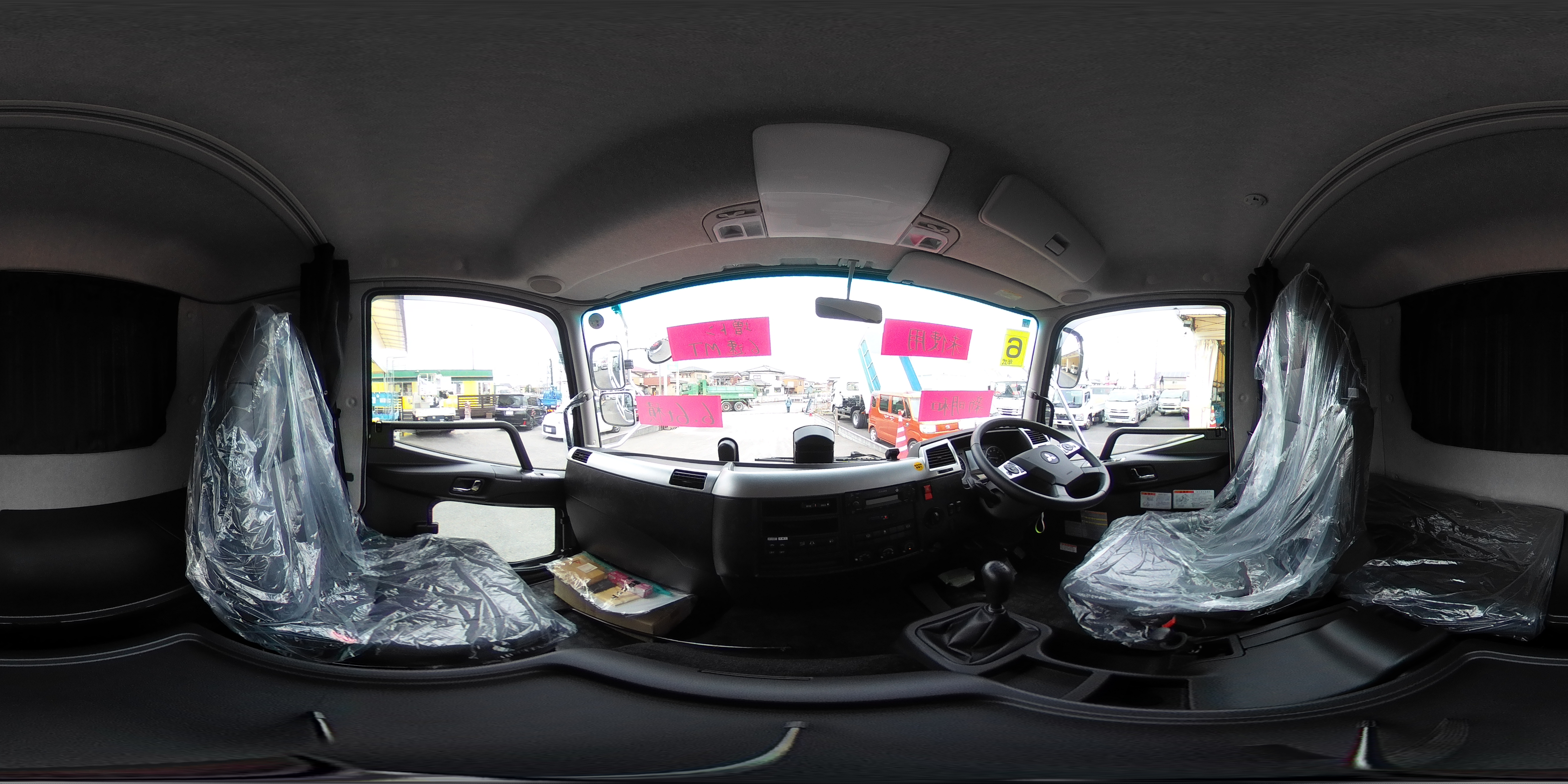 （未使用）　ファイター　増トン　「ベッド付き　土砂禁止」　深ダンプ　新明和製　一方開　積載６６００ｋｇ　リア片開き扉　鳥居シートデッキ＆ラダー　坂道発進補助　ＥＴＣ２．０　衝突軽減ブレーキ　車線逸脱警報　オートエアコン　メッキパーツ　６速ＭＴ！0