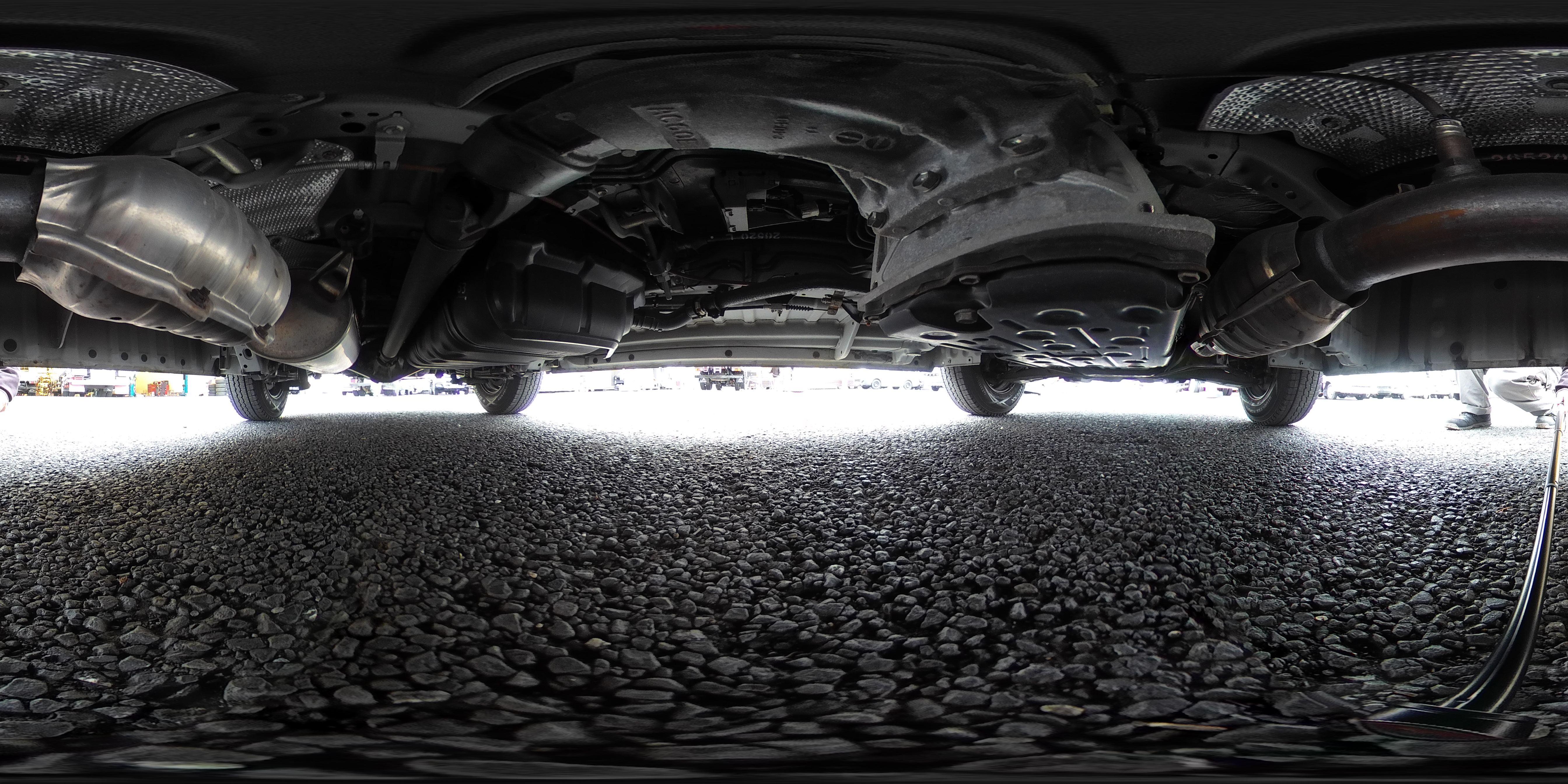 ハイエース　ロング　ＤＸ　４ドア　ガソリン車　３人乗り　トヨタ車体製パワーゲート　荷室加工有り　荷台板張り　ラッシング１段　小窓　バックカメラ　社外ナビ　ＥＴＣ　キーレス　低走行！ＡＴ車！　AK1