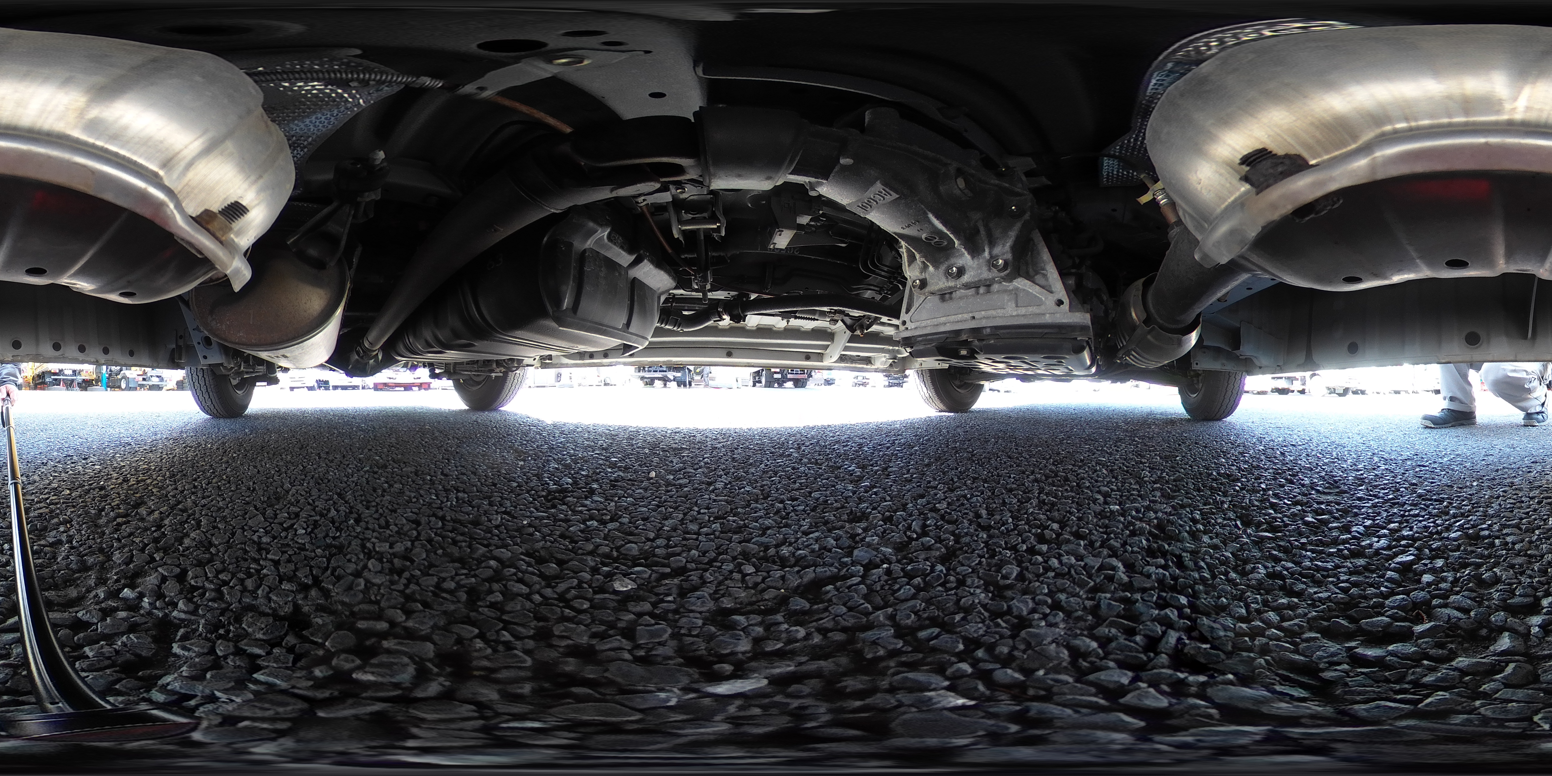 ハイエース　ロング　ＤＸ　４ドア　ガソリン車　３人乗り　トヨタ車体製パワーゲート　荷室加工有り　荷台板張り　ラッシング１段　小窓　社外ナビ　キーレス　低走行！ＡＴ車！1