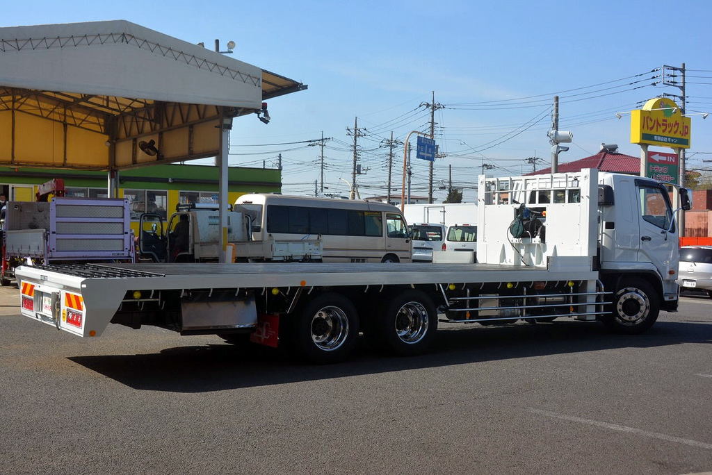 （未使用）　ファイター　大型　３軸　「ベッド付」　ハイジャッキ　重機運搬車　積載１１２００ｋｇ　ウインチ付き　ラジコン　アユミ板　メッキパーツ　６速ＭＴ！3