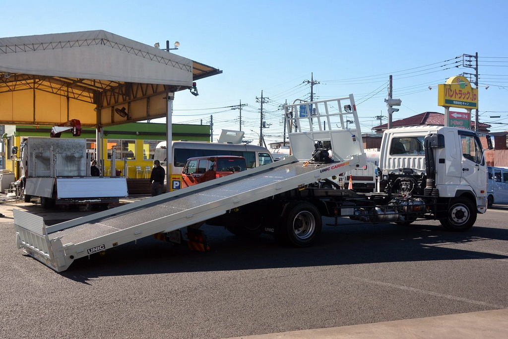 (未使用)　ファイター　増トン　「標準幅　ベッド付」　セーフティーローダー　古河ユニック製　積載７０００ｋｇ　ウインチ　ラジコン　油圧リアあおり　６速ＭＴ！フロント画像