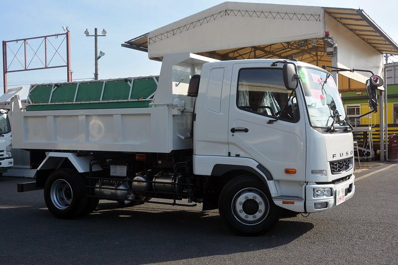 （未使用）　ファイター　増々トン　「ベッド付き」　土砂ダンプ　積載７９００ｋｇ　極東製　一方開　電動コボレーン　オートエアコン　坂道発進補助　衝突軽減ブレーキ　車線逸脱警報　６速ＭＴ！車検「Ｒ４年７月まで！」3